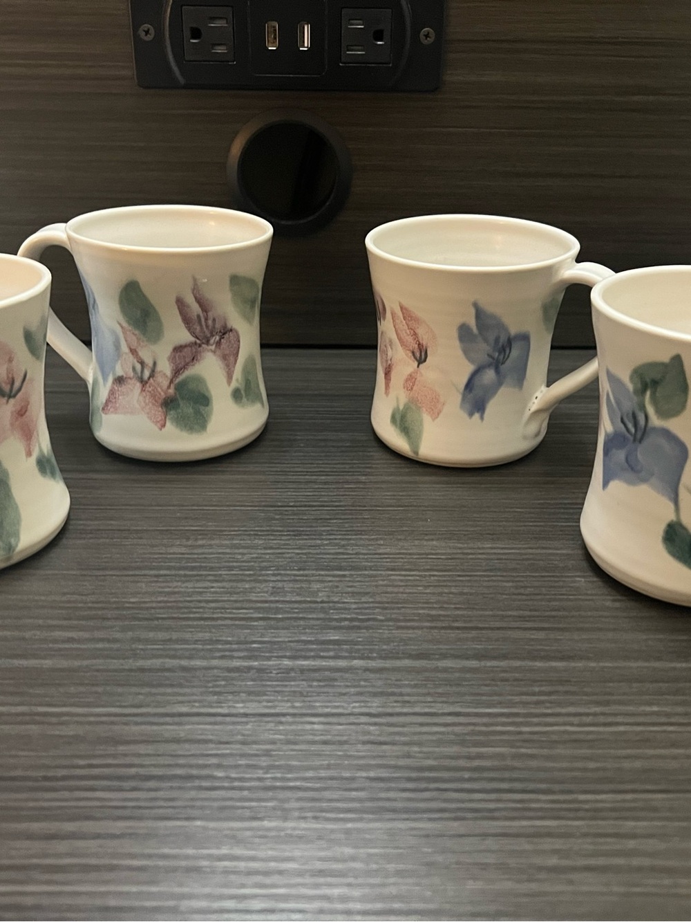 Pottery Authentic Floral Mug - Set of 4